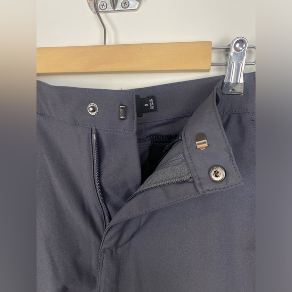 Cuts AO Jogger Cast Iron Size Small *flaw - Picture 9 of 16